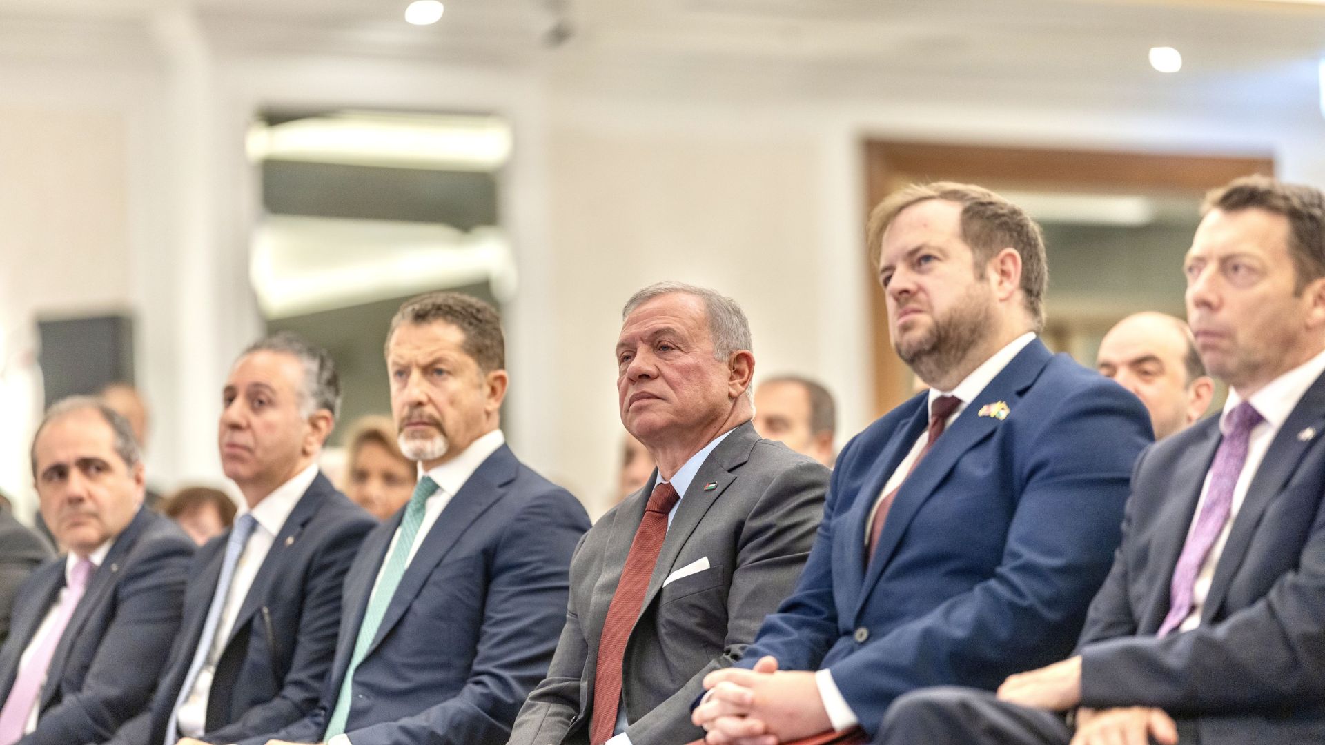 الملك عبد الله الثاني يفتتح منتدى الأعمال الأردني البريطاني في لندن
