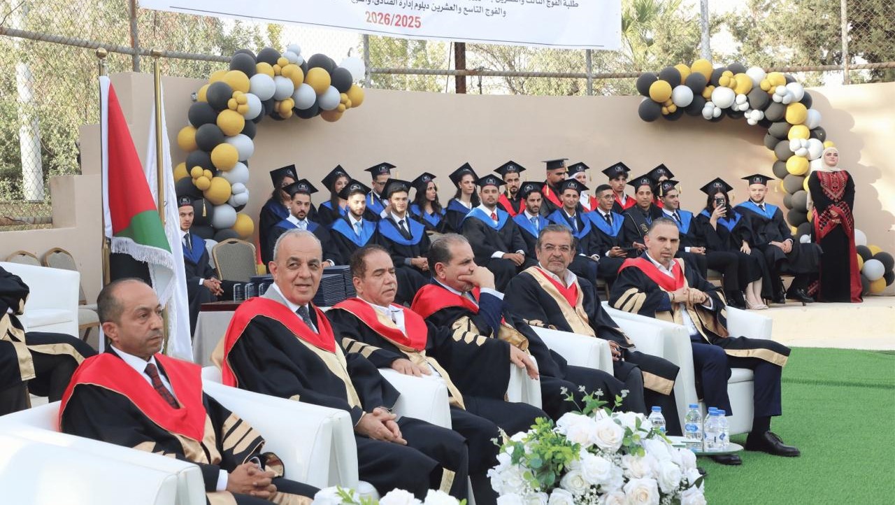 وزير السياحة يؤكد أهمية مواءمة التعليم مع متطلبات سوق العمل